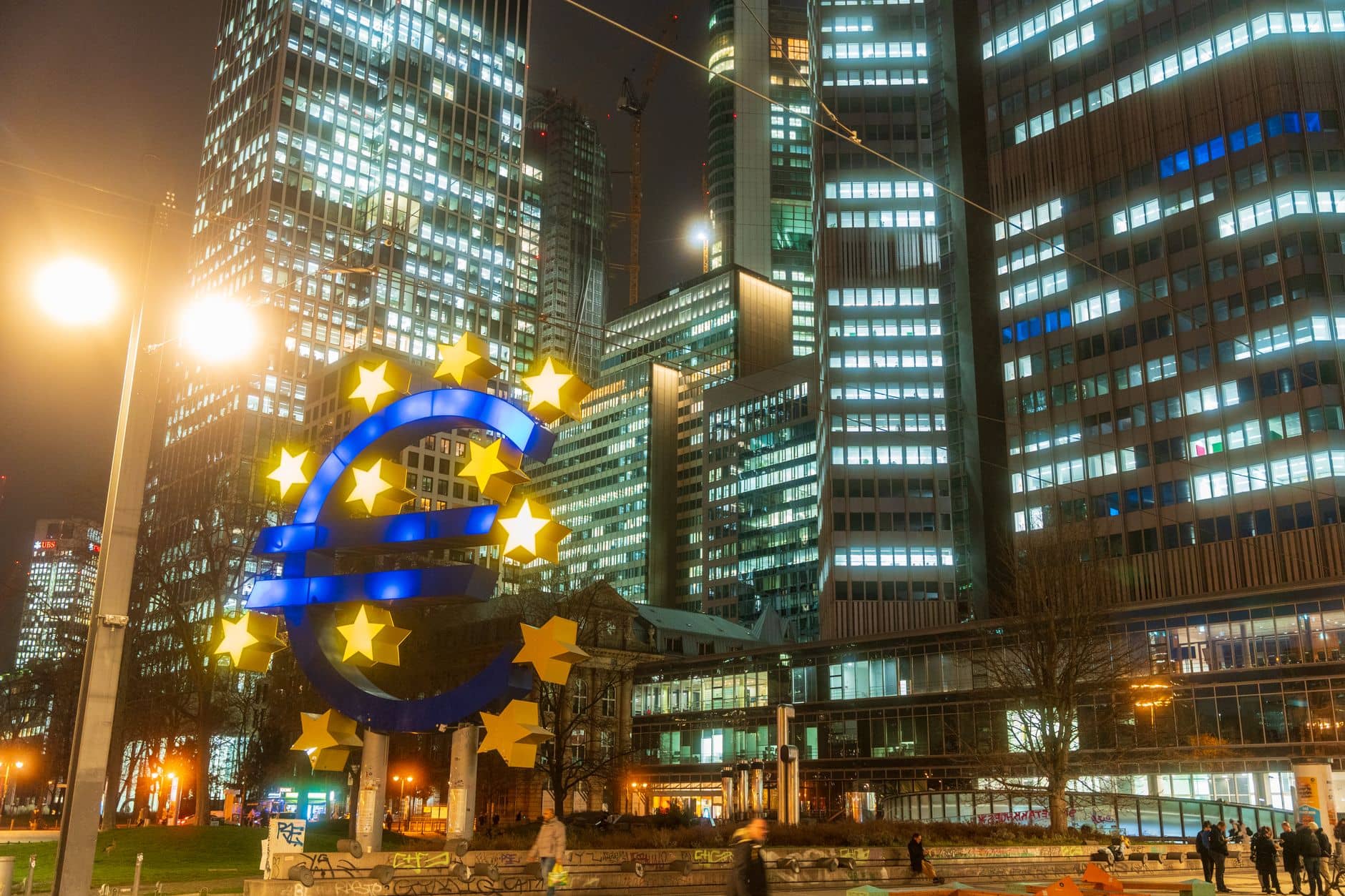 Binance loses MiCA authorization: what Europe's 2026 regulation changes for you