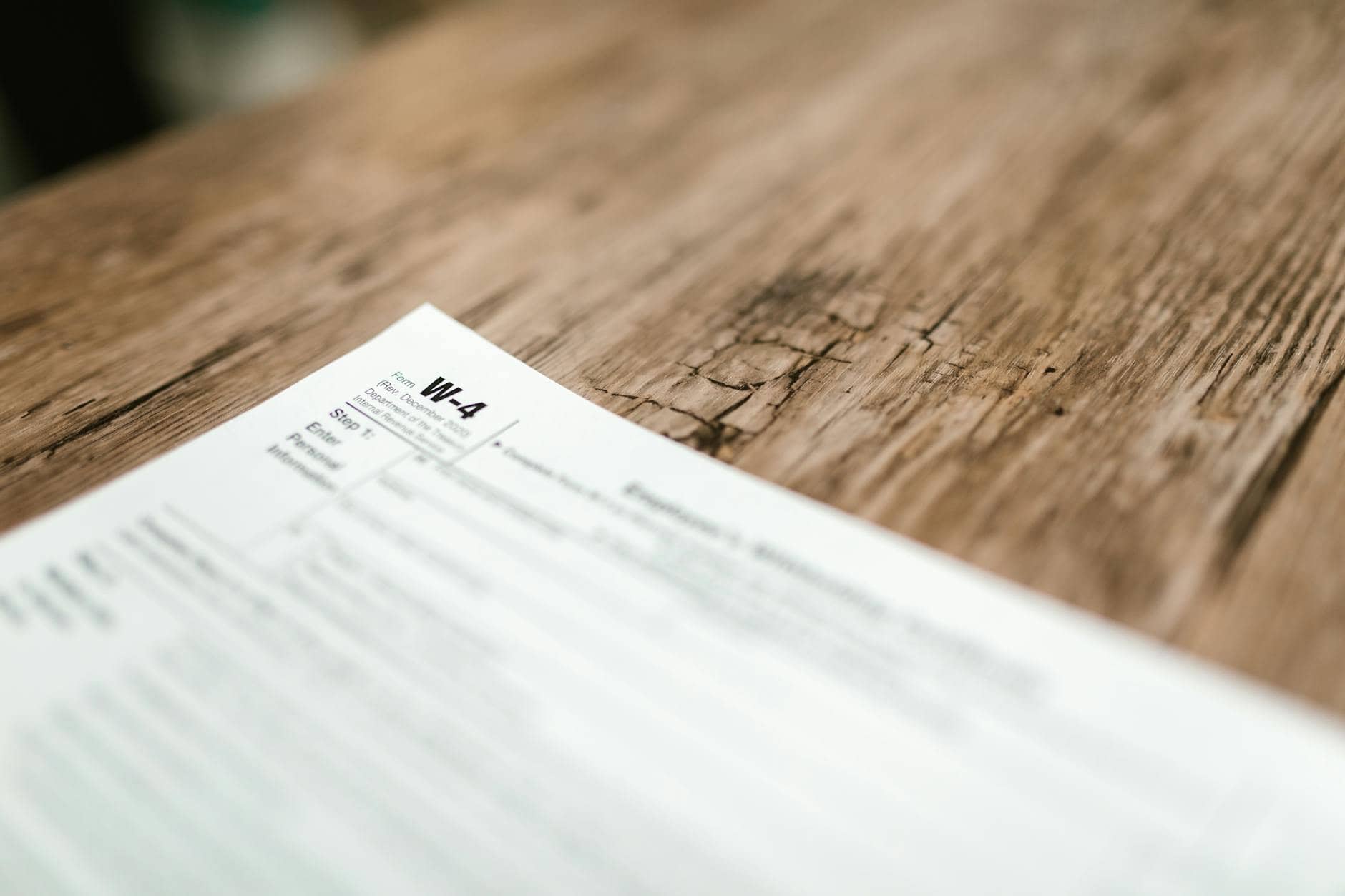 Bitcoin ETFs vs Direct Ownership: Tax Compliance and Optimization for French Investors